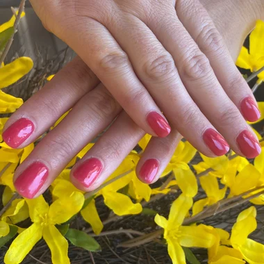 Manicure with rose pink polish